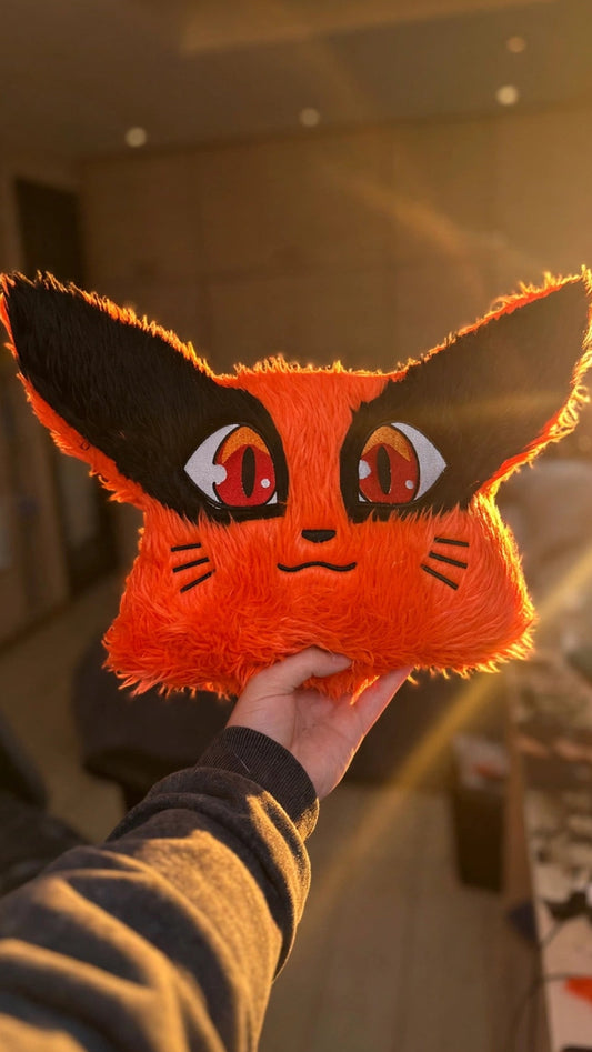 KURAMA PELUCHE